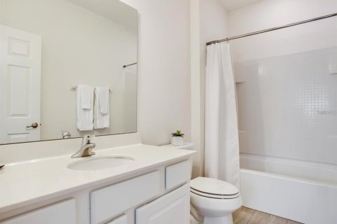 House in Davenport, Florida 14 bedrooms, 578.13 sq.m. № 1766183 - photo 22