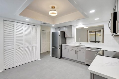Купить виллу или дом в Тарпон-Спрингс, Флорида 3 комнаты, 139.35м2, № 1616183 - фото 29
