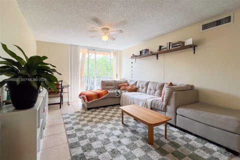 Copropriété à louer à Plantation, Floride: 1 chambre, 68.19 m2 № 2076409 - photo 3