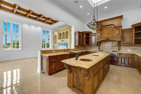 Casa en venta en Coral Gables, Florida, 5 dormitorios, 601.64 m2 № 1978305 - foto 15