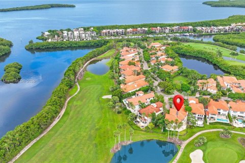 Casa en venta en Coral Gables, Florida, 5 dormitorios, 601.64 m2 № 1978305 - foto 8