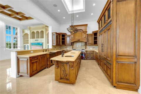 Casa en venta en Coral Gables, Florida, 5 dormitorios, 601.64 m2 № 1978305 - foto 14