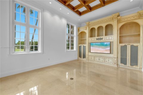 Casa en venta en Coral Gables, Florida, 5 dormitorios, 601.64 m2 № 1978305 - foto 23