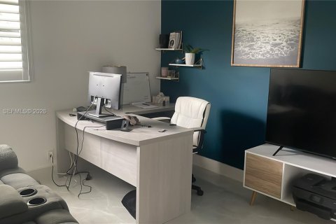 Touwnhouse à vendre à Coconut Creek, Floride: 2 chambres, 146.79 m2 № 2025354 - photo 24