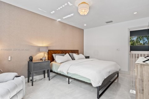 Touwnhouse à vendre à Coconut Creek, Floride: 2 chambres, 146.79 m2 № 2025354 - photo 16