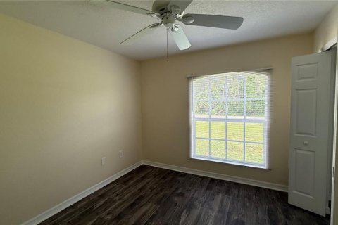 Villa ou maison à louer à North Port, Floride: 3 chambres, 129.6 m2 № 1873001 - photo 12