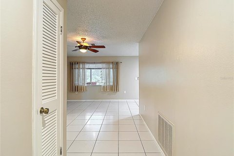 House in Hudson, Florida 3 bedrooms, 119.38 sq.m. № 1691087 - photo 7