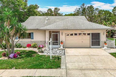 House in Hudson, Florida 3 bedrooms, 119.38 sq.m. № 1691087 - photo 1