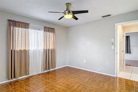 House in Hudson, Florida 3 bedrooms, 119.38 sq.m. № 1691087 - photo 27