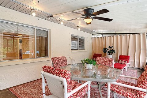 House in Hudson, Florida 3 bedrooms, 119.38 sq.m. № 1691087 - photo 13