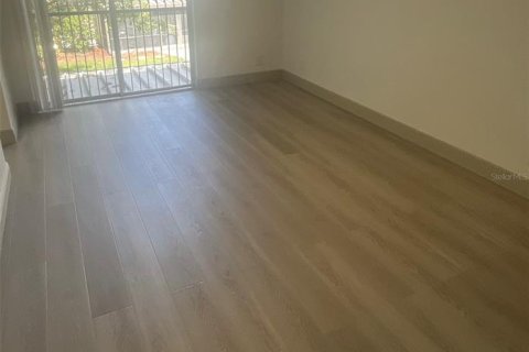 Condo in Orlando, Florida, 2 bedrooms  № 1843085 - photo 10