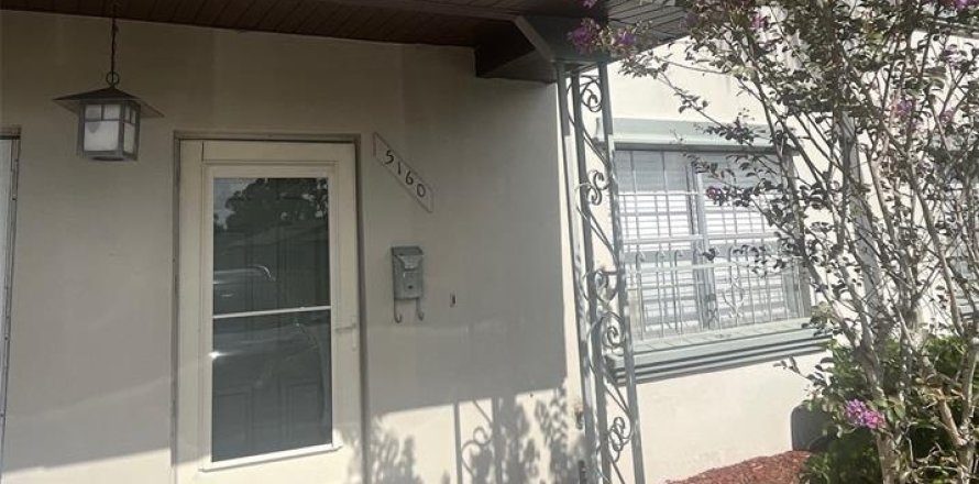 Condo in Orlando, Florida, 2 bedrooms  № 1843085