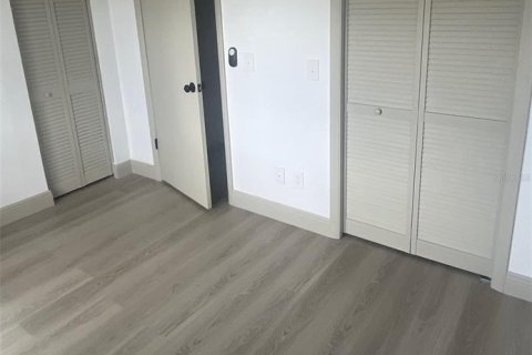 Condo in Orlando, Florida, 2 bedrooms  № 1843085 - photo 15