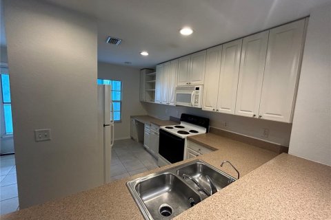 Condominio en alquiler en North Port, Florida, 2 dormitorios, 108.51 m2 № 1908490 - foto 14