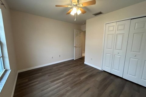 Condominio en alquiler en North Port, Florida, 2 dormitorios, 108.51 m2 № 1908490 - foto 19