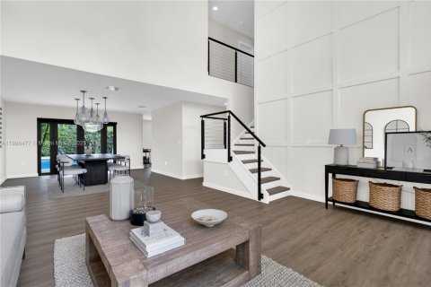 Casa en venta en Pembroke Pines, Florida, 5 dormitorios, 289.2 m2 № 1963766 - foto 15