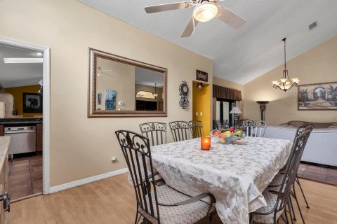 Villa ou maison à vendre à Coral Springs, Floride: 4 chambres, 232.53 m2 № 2263364 - photo 13
