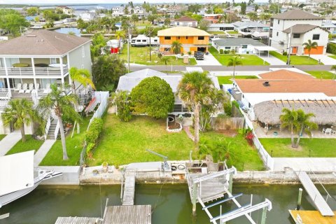 Villa ou maison à vendre à Hudson, Floride: 2 chambres, 118.08 m2 № 2209644 - photo 9