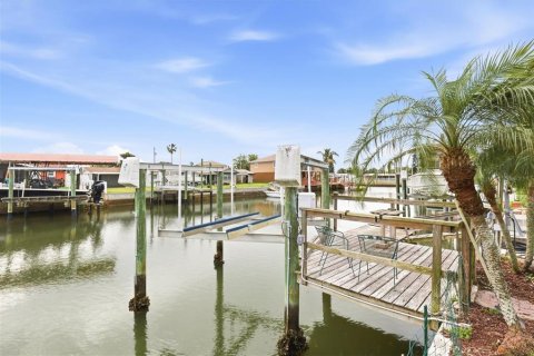 Villa ou maison à vendre à Hudson, Floride: 2 chambres, 118.08 m2 № 2209644 - photo 6