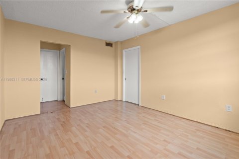 Снять в аренду кондоминиум в Авентура, Флорида 1 спальня, 71.35м2, № 2010168 - фото 16