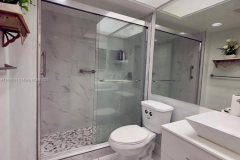 Condominio en venta en Pembroke Pines, Florida, 2 dormitorios, 110.74 m2 № 1845892 - foto 15