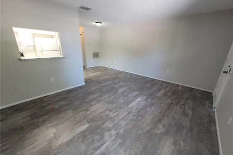 Copropriété à louer à Tarpon Springs, Floride: 1 chambre, 55.74 m2 № 2428966 - photo 4