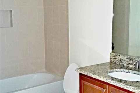 Adosado en alquiler en Orlando, Florida, 3 dormitorios, 164.99 m2 № 1904169 - foto 12
