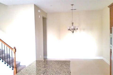 Adosado en alquiler en Orlando, Florida, 3 dormitorios, 164.99 m2 № 1904169 - foto 6