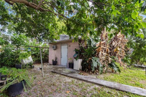 Casa en venta en Miami, Florida, 2 dormitorios, 85.28 m2 № 1953538 - foto 13
