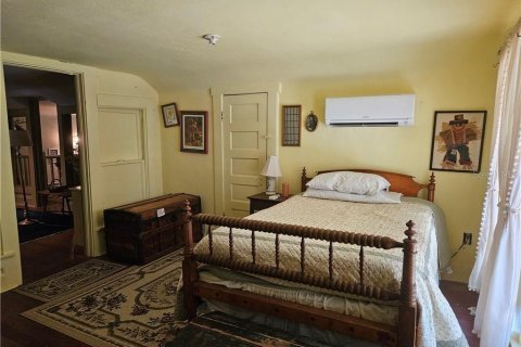 Casa en venta en Crystal River, Florida, 4 dormitorios, 277.87 m2 № 1744561 - foto 29