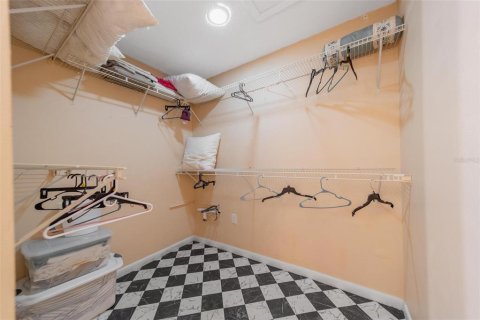 Villa ou maison à vendre à Port Charlotte, Floride: 3 chambres, 160.91 m2 № 2197081 - photo 19