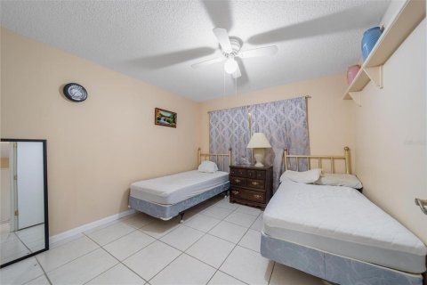 Villa ou maison à vendre à Port Charlotte, Floride: 3 chambres, 160.91 m2 № 2197081 - photo 23