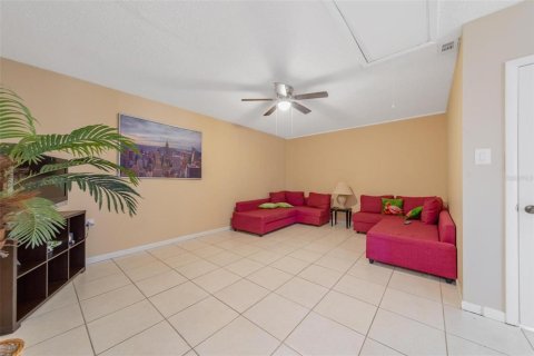 Villa ou maison à vendre à Port Charlotte, Floride: 3 chambres, 160.91 m2 № 2197081 - photo 25