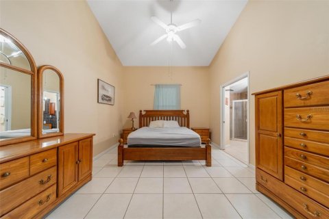 Villa ou maison à vendre à Port Charlotte, Floride: 3 chambres, 160.91 m2 № 2197081 - photo 16