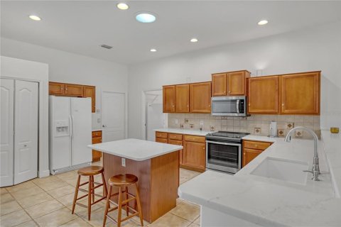 Casa en venta en Titusville, Florida, 3 dormitorios, 197.32 m2 № 2221003 - foto 8