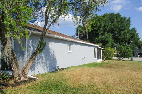 Villa ou maison à vendre à Land O' Lakes, Floride: 3 chambres, 133.69 m2 № 1907148 - photo 16