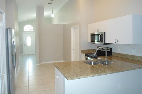 Villa ou maison à vendre à Land O' Lakes, Floride: 3 chambres, 133.69 m2 № 1907148 - photo 3