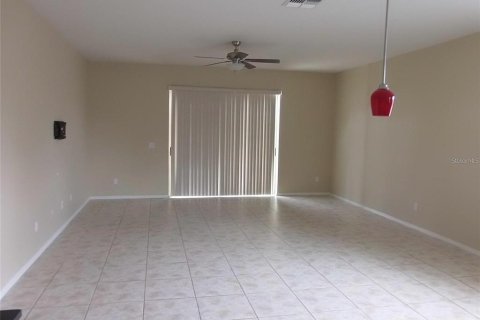 House in Mount Dora, Florida 3 bedrooms, 184.88 sq.m. № 1904457 - photo 5