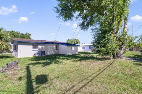 House in Orlando, Florida 3 bedrooms, 96.62 sq.m. № 1883923 - photo 23
