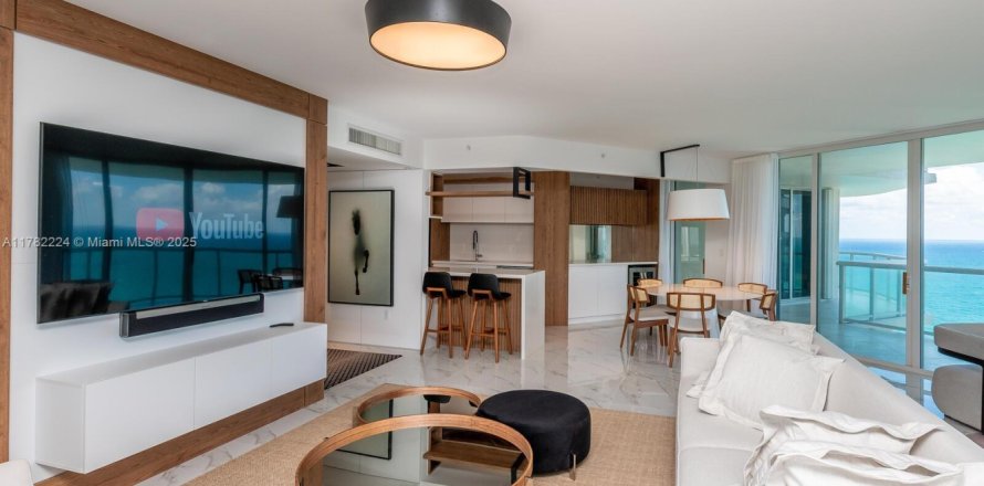 Condo à Sunny Isles Beach, Floride, 2 chambres № 1628101