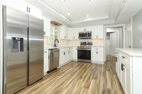 Casa en venta en Altamonte Springs, Florida, 4 dormitorios, 195.84 m2 № 1625448 - foto 17