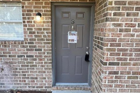 Townhouse in Leesburg, Florida 2 bedrooms, 87.14 sq.m. № 2210742 - photo 3