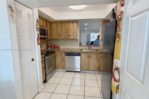 Condominio en venta en Margate, Florida, 2 dormitorios, 92.9 m2 № 2050953 - foto 5