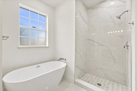 House in Port St. Lucie, Florida 5 bedrooms, 235.51 sq.m. № 2352727 - photo 21