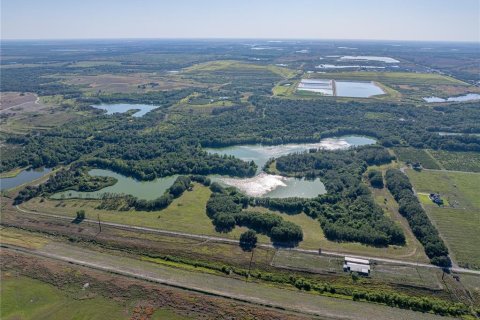 Land in Fort Meade, Florida № 1732686 - photo 1