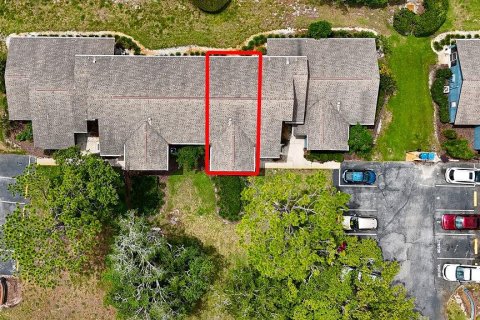 Condominio en venta en Weeki Wachee, Florida, 2 dormitorios, 99.41 m2 № 2151892 - foto 6