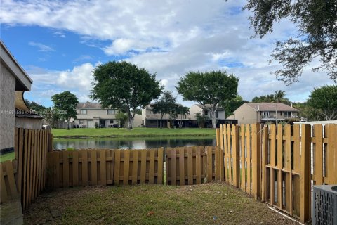 Touwnhouse à louer à Davie, Floride: 2 chambres, 112.97 m2 № 1925454 - photo 14