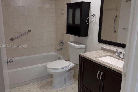 Condominio en venta en Miami, Florida, 1 dormitorio, 66.89 m2 № 2031157 - foto 8