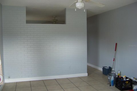 Commercial property in Clearwater, Florida 144.46 sq.m. № 1359332 - photo 13
