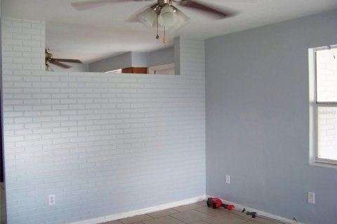Commercial property in Clearwater, Florida 144.46 sq.m. № 1359332 - photo 15